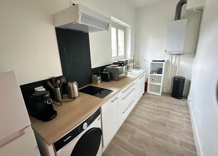 شقة Quiet T2 Downtown Overlooking Castle *